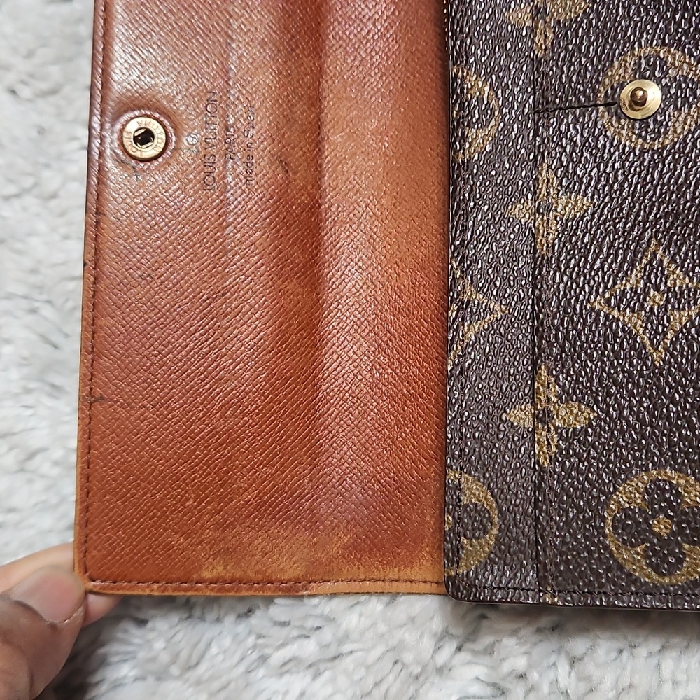 Authentic LV Monogram Wallet - Picture 6 of 16